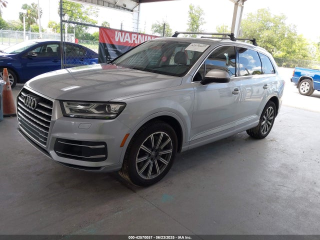 2019 AUDI Q7 WA1AAAF74KD034136 Photo 1