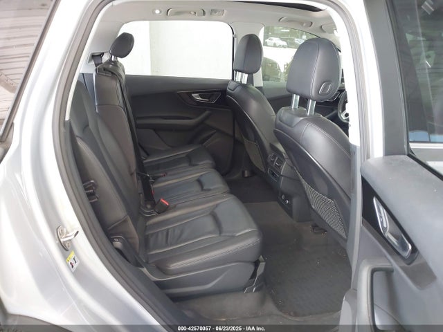2019 AUDI Q7 WA1AAAF74KD034136 Photo 7