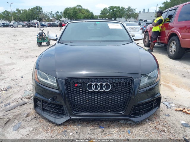 2011 Audi S5 3.0 Premium Plus მანქანა იყიდება აუქციონზე, vin: WAUCGAFH5BN005810, აუქციონის ნომერი: 42570122