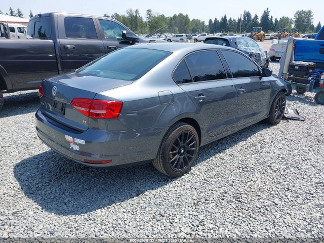 3VW267AJXGM286614 Volkswagen 2016
