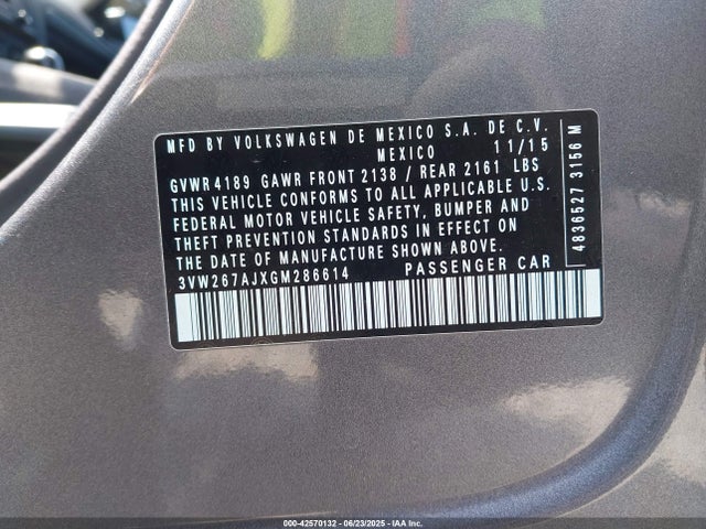 3VW267AJXGM286614 Volkswagen 2016