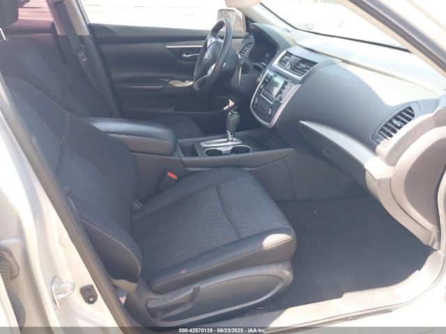 1N4AL3AP5GC224484 Nissan 2016