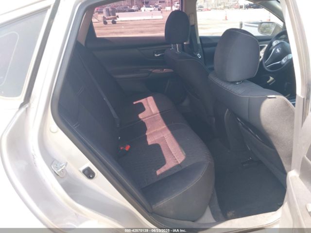 1N4AL3AP5GC224484 Nissan 2016