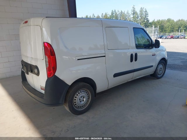 ZFBHRFAB1M6U81877 RAM Promaster City