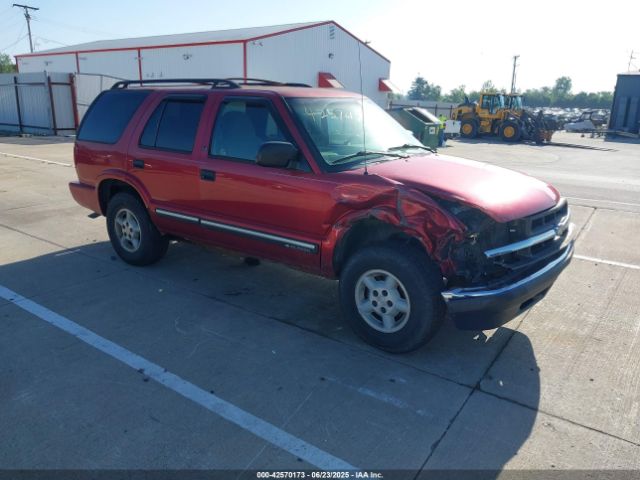2000 CHEVROLET BLAZER 1GNDT13W8Y2149343