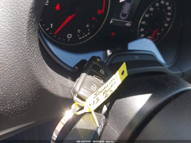 2015 AUDI A3 WAUCJGFF8F1053690 Photo 10