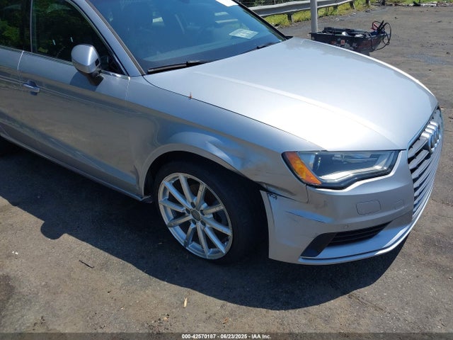 2015 AUDI A3 WAUCJGFF8F1053690 Photo 5
