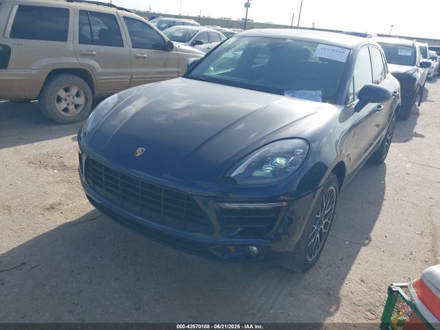 2018 PORSCHE MACAN WP1AB2A51JLB32722 Photo 1