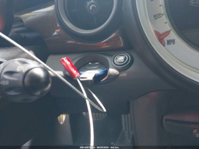 2011 MINI COOPER S WMWSV3C56BTY13604 Photo 10