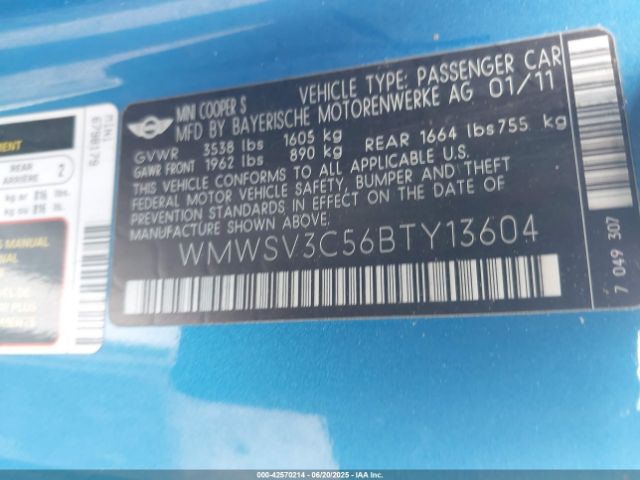 2011 MINI COOPER S WMWSV3C56BTY13604 Photo 8