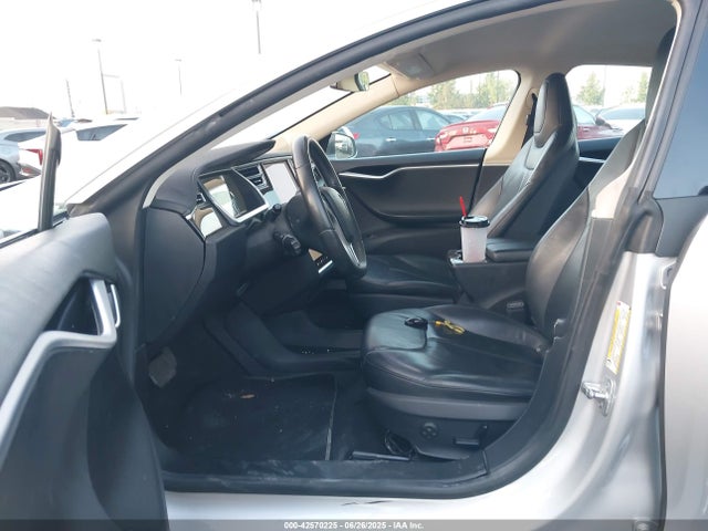 2013 TESLA MODEL S 5YJSA1CN6DFP11289 Photo 4