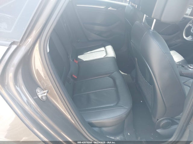 2015 AUDI A3 WAUBFGFFXF1048536 Photo 7
