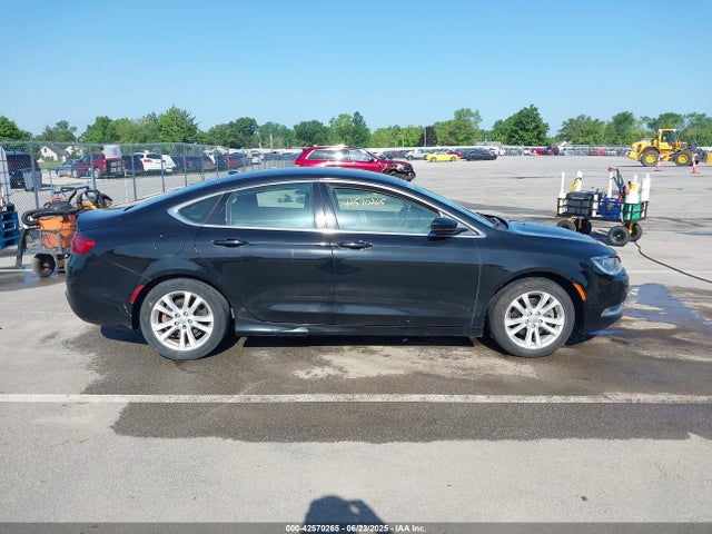 1C3CCCAB8GN155032 Chrysler 2016