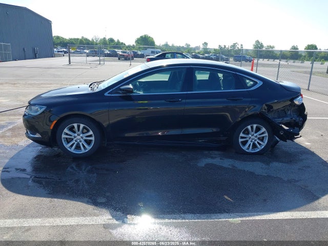 1C3CCCAB8GN155032 Chrysler 2016