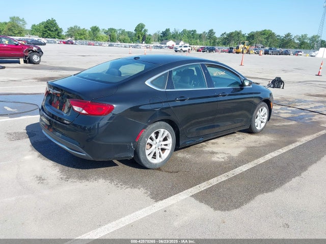 1C3CCCAB8GN155032 Chrysler 2016