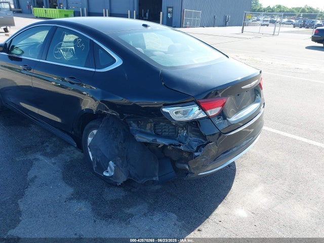 1C3CCCAB8GN155032 Chrysler 2016