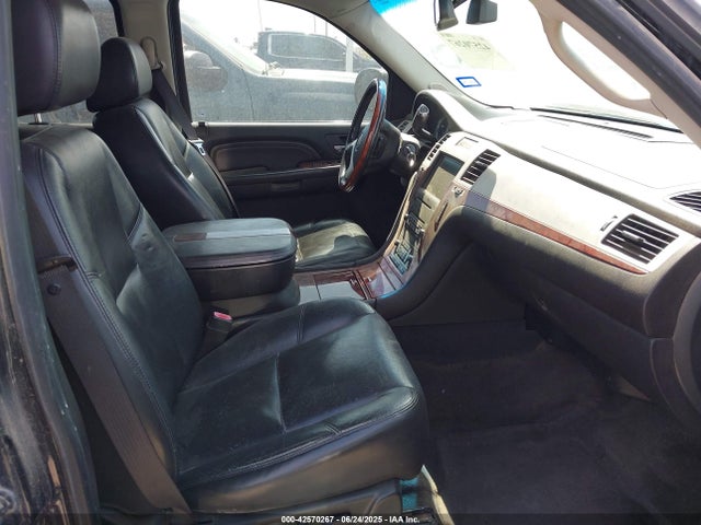 2009 CADILLAC ESCALADE ESV 1GYFK26279R109597 Photo 4