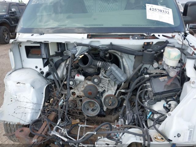 2017 GMC SAVANA 2500 1GTW7BFF1H1105049 Photo 9