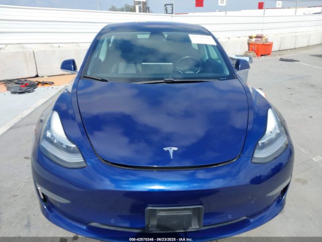 5YJ3E1EA3JF044857 Tesla MODEL 3