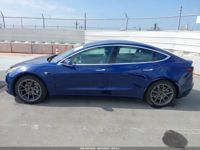 5YJ3E1EA3JF044857 Tesla MODEL 3