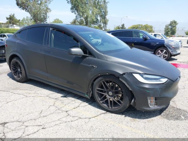 2016 TESLA MODEL X 5YJXCBE26GF005694