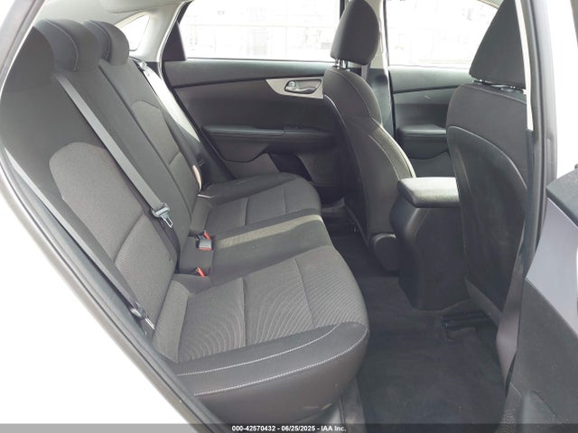 KIA mpi nu 2022 3KPF24AD8NE440088 Image 8