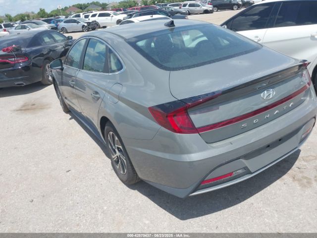 2021 HYUNDAI SONATA KMHL24JJ6MA017273 Photo 2