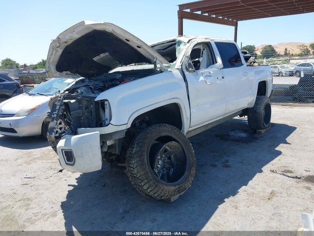 GMC lml 2015 1GT120E82FF163882 Image 2