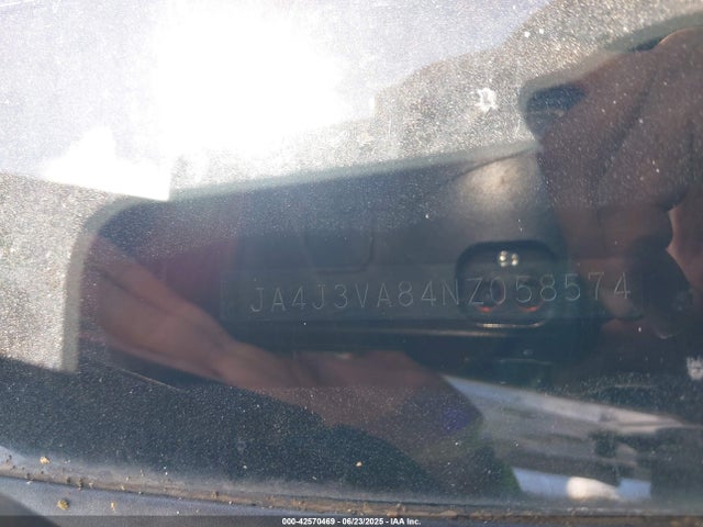 2022 Mitsubishi Outlander Sel Special Edition 2wd მანქანა იყიდება აუქციონზე, vin: JA4J3VA84NZ058574, აუქციონის ნომერი: 42570469
