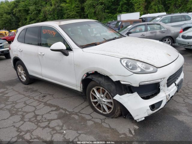 2016 PORSCHE CAYENNE WP1AA2A27GLA09458