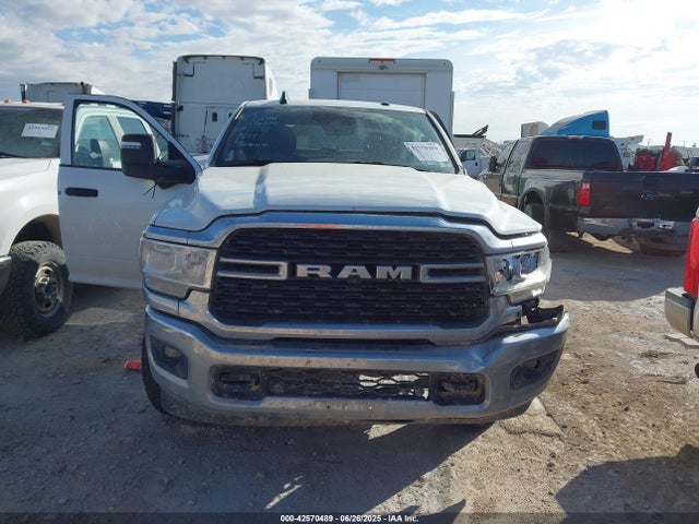 3C6UR5HJ1RG153424 RAM 2500