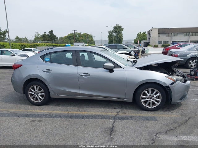 JM1BM1U70G1278198 Mazda pe