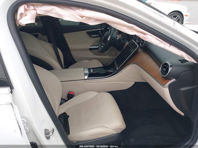 W1KAF4GB9PR141128 Mercedes-Benz m254
