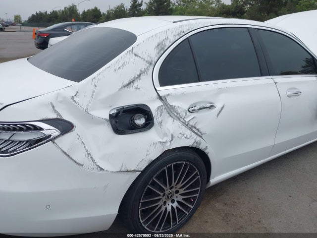 W1KAF4GB9PR141128 Mercedes-Benz m254