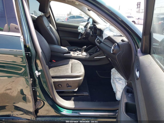 ZASPAKBN1M7D03986 Alfa Romeo Stelvio