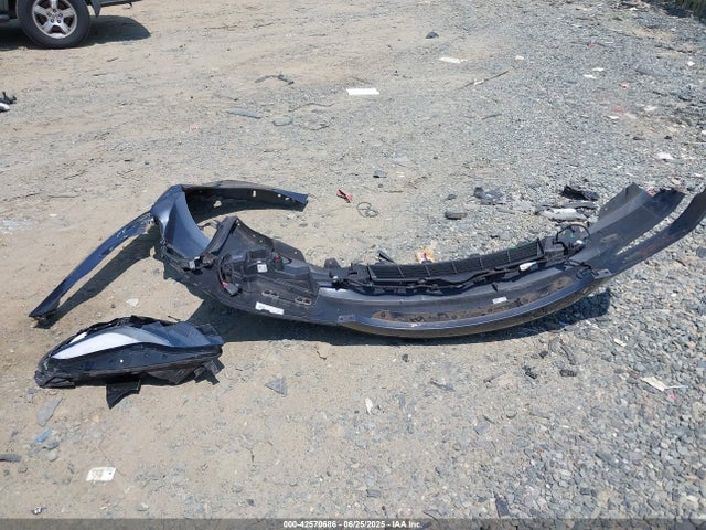 Tesla 2023 2023 5YJ3E1EA2PF439153 Image 10