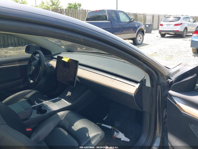 2023 TESLA MODEL 3 5YJ3E1EA2PF439153 Photo 4