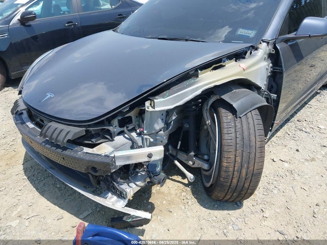 2023 TESLA MODEL 3 5YJ3E1EA2PF439153 Photo 5