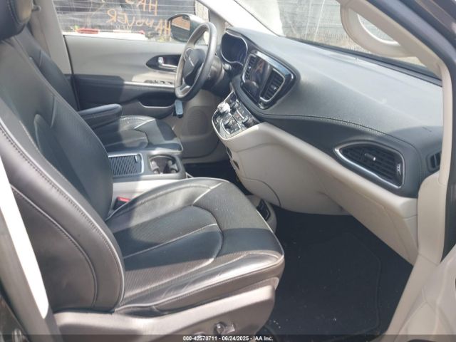 2020 CHRYSLER PACIFICA 2C4RC1GG2LR258750 Photo 4