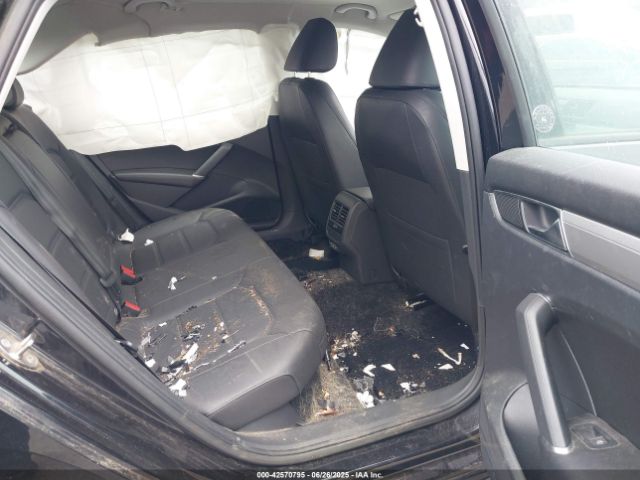 2019 VOLKSWAGEN PASSAT 1VWLA7A31KC006917 Photo 7