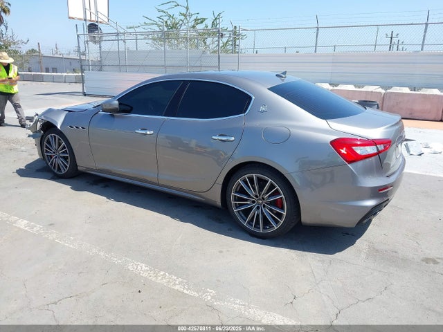 ZAM57XSA5L1354574 Maserati m156d