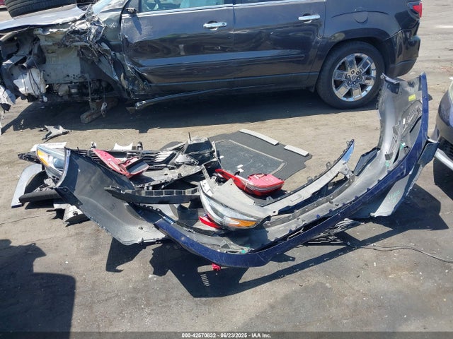 5XXGV4L2XKG334090 KIA t-gdi