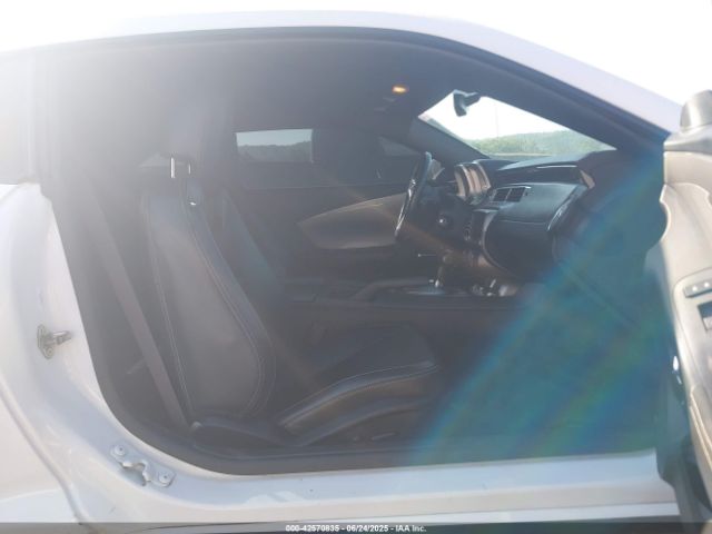 2014 CHEVROLET CAMARO 2G1FC1E3XE9283748 Photo 4