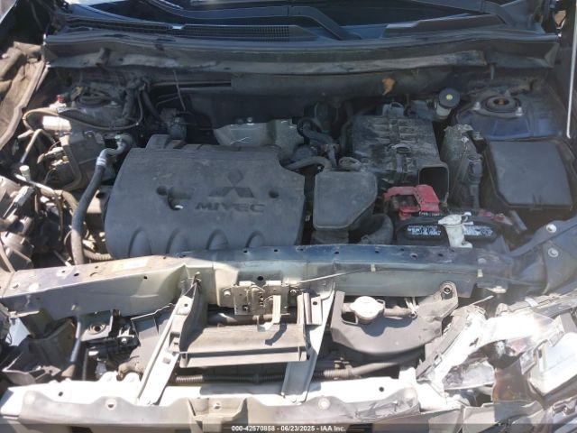 2017 MITSUBISHI OUTLANDER JA4AD3A36HZ031175 Photo 9