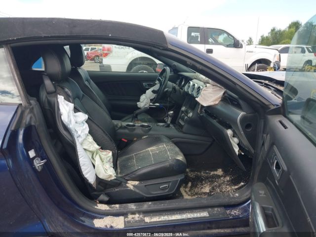 2018 FORD MUSTANG 1FATP8UH5J5182327 Photo 4
