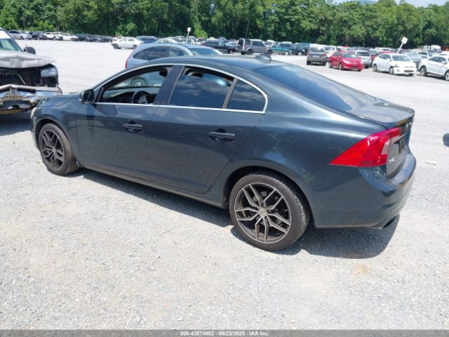 2014 VOLVO S60 YV1612FS5E2276613 Photo 2