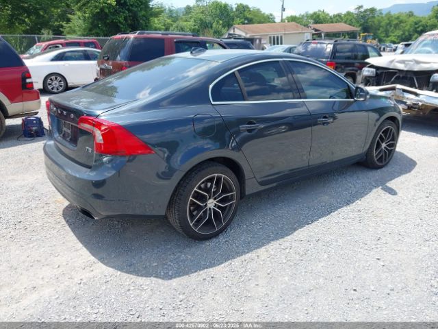 2014 VOLVO S60 YV1612FS5E2276613 Photo 3