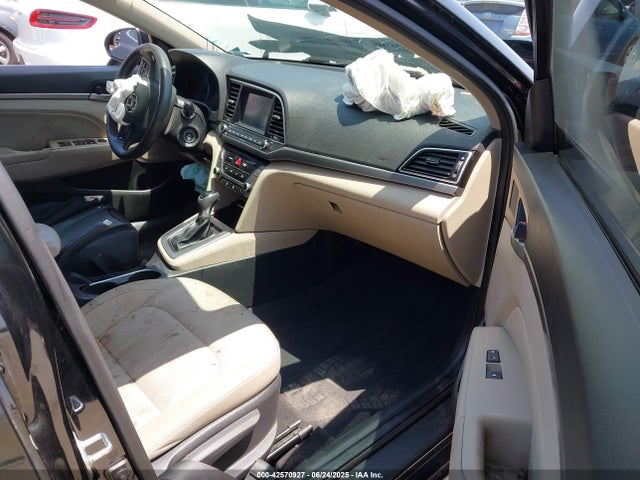 KMHD84LFXHU407227 Hyundai 2017