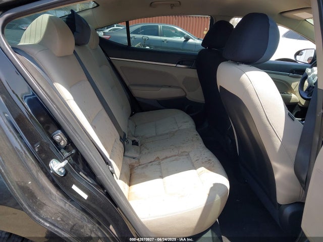 KMHD84LFXHU407227 Hyundai 2017
