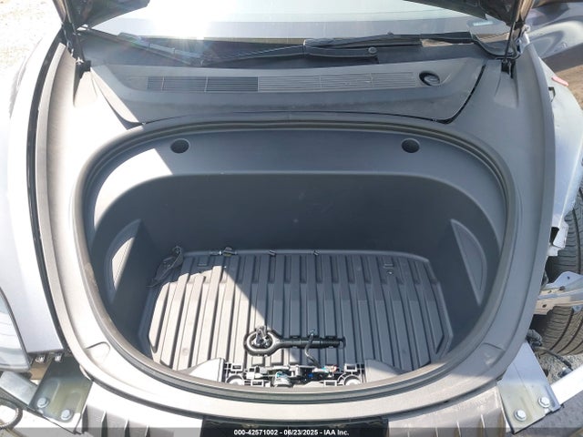 2023 TESLA MODEL 3 5YJ3E1EA3PF695611 Photo 9